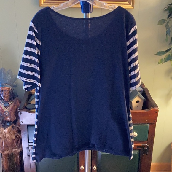 White Stag unique open weave stripe design top with layers XL - Picture 3 of 10